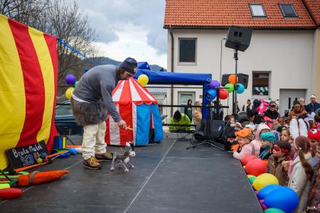 PUST (86 of 140)